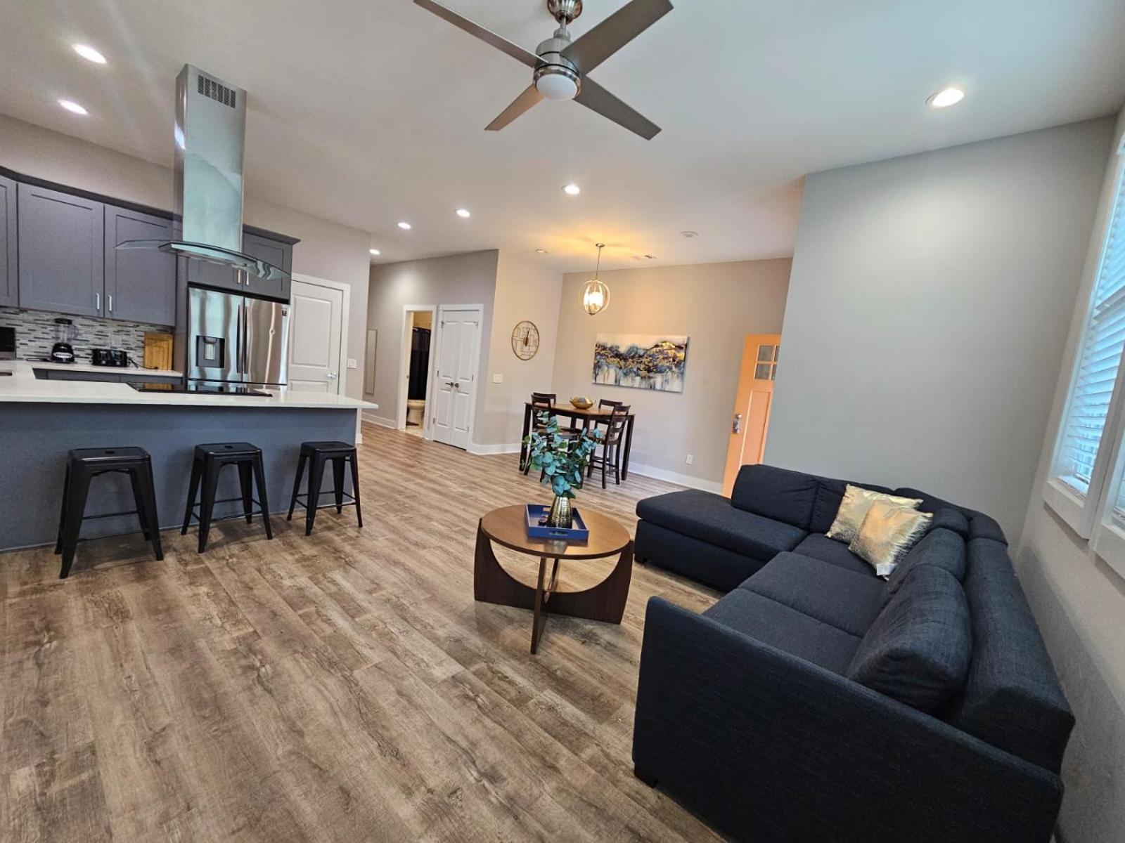 4br 4ba By Piedmont Park