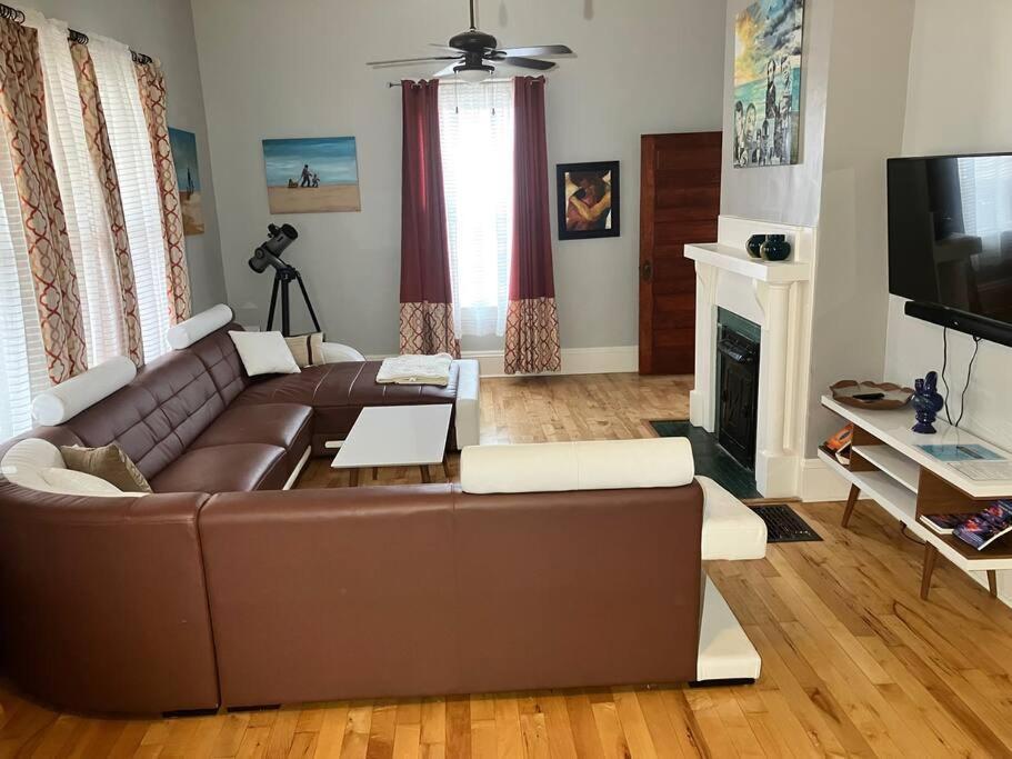 A'von Welcome House & Urban Atlanta