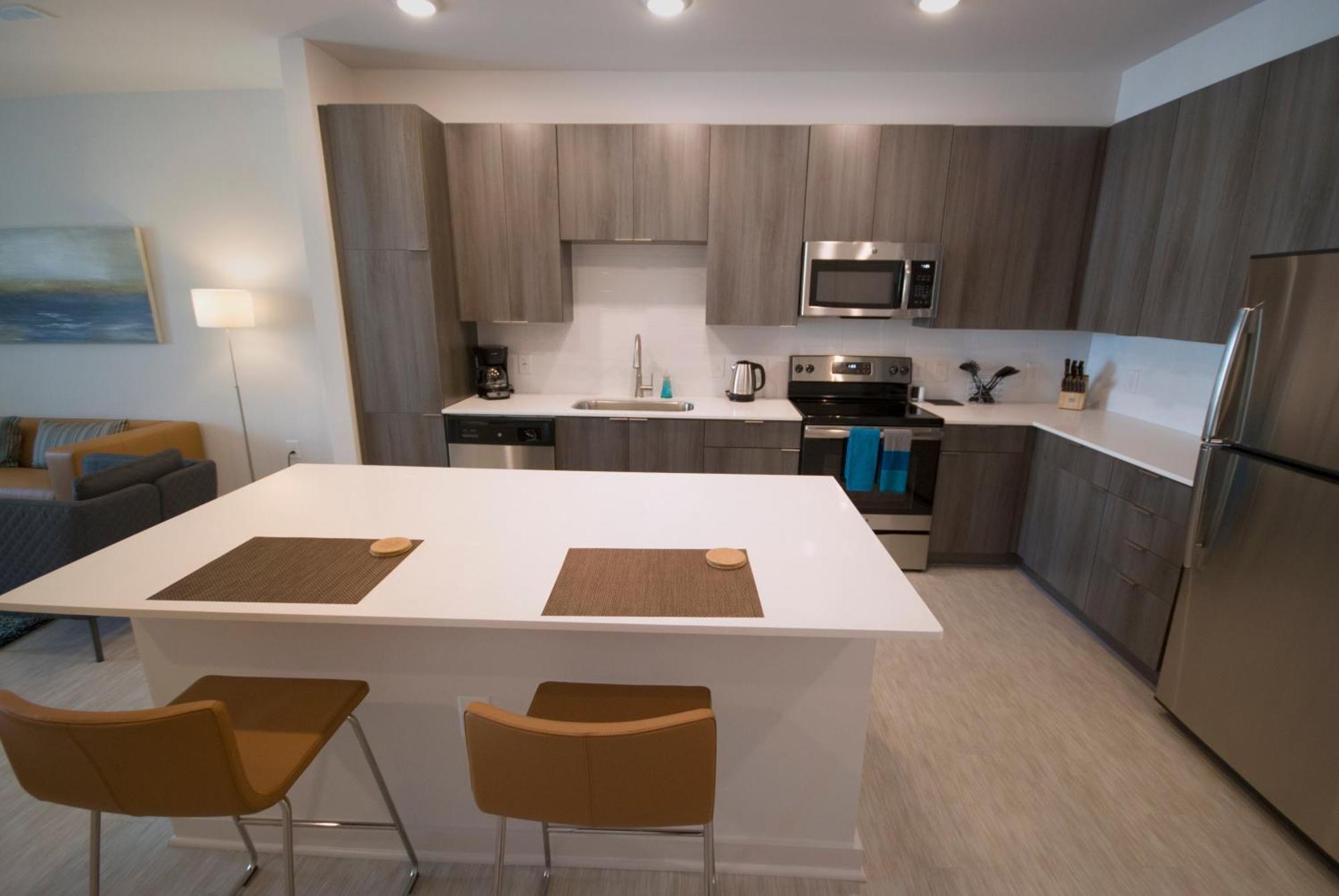 Spectacular By Bca Furnished Spec1b 420 C *