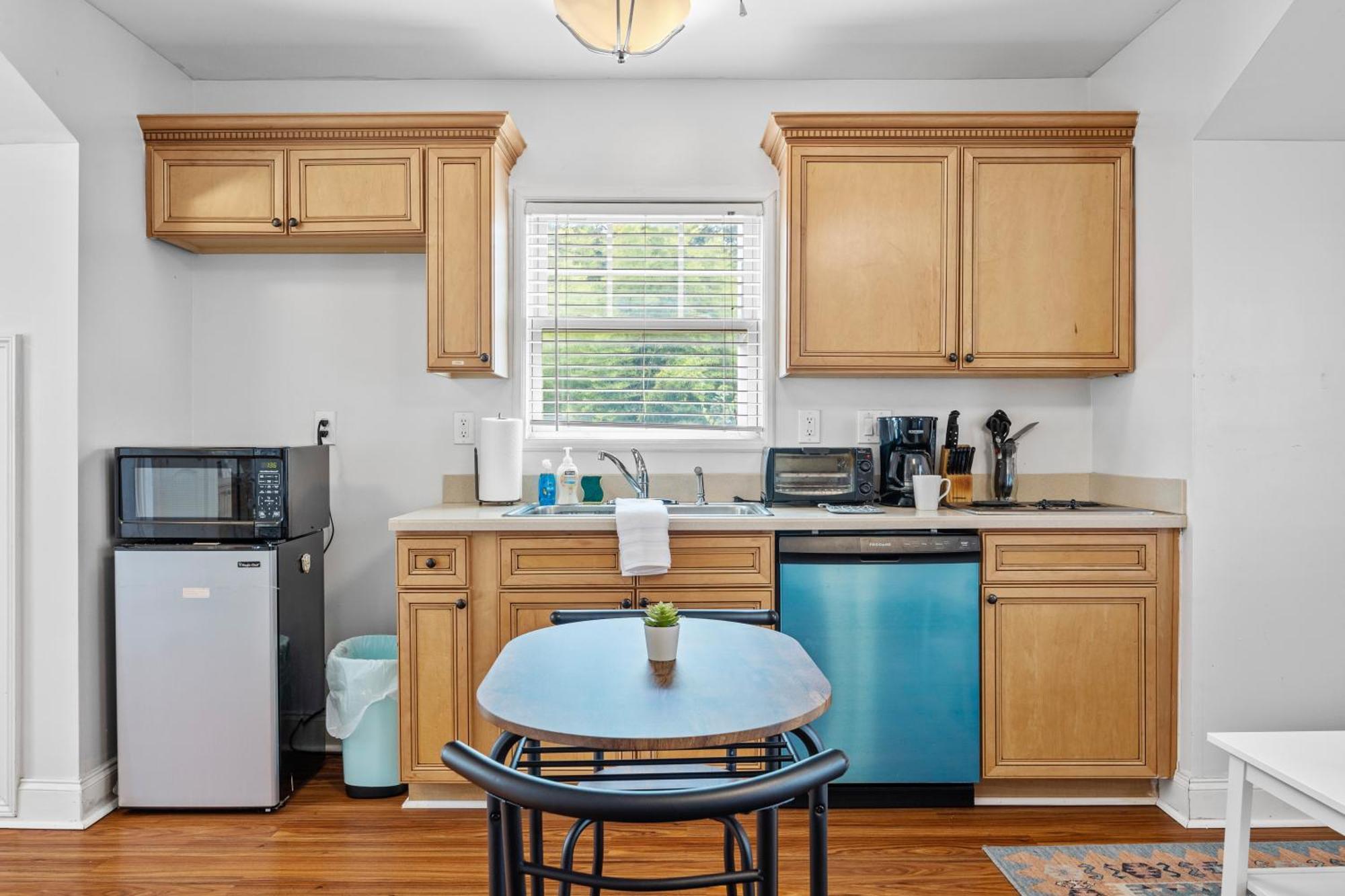 Across Atlantic Station And 80 Walkscore Apartment *