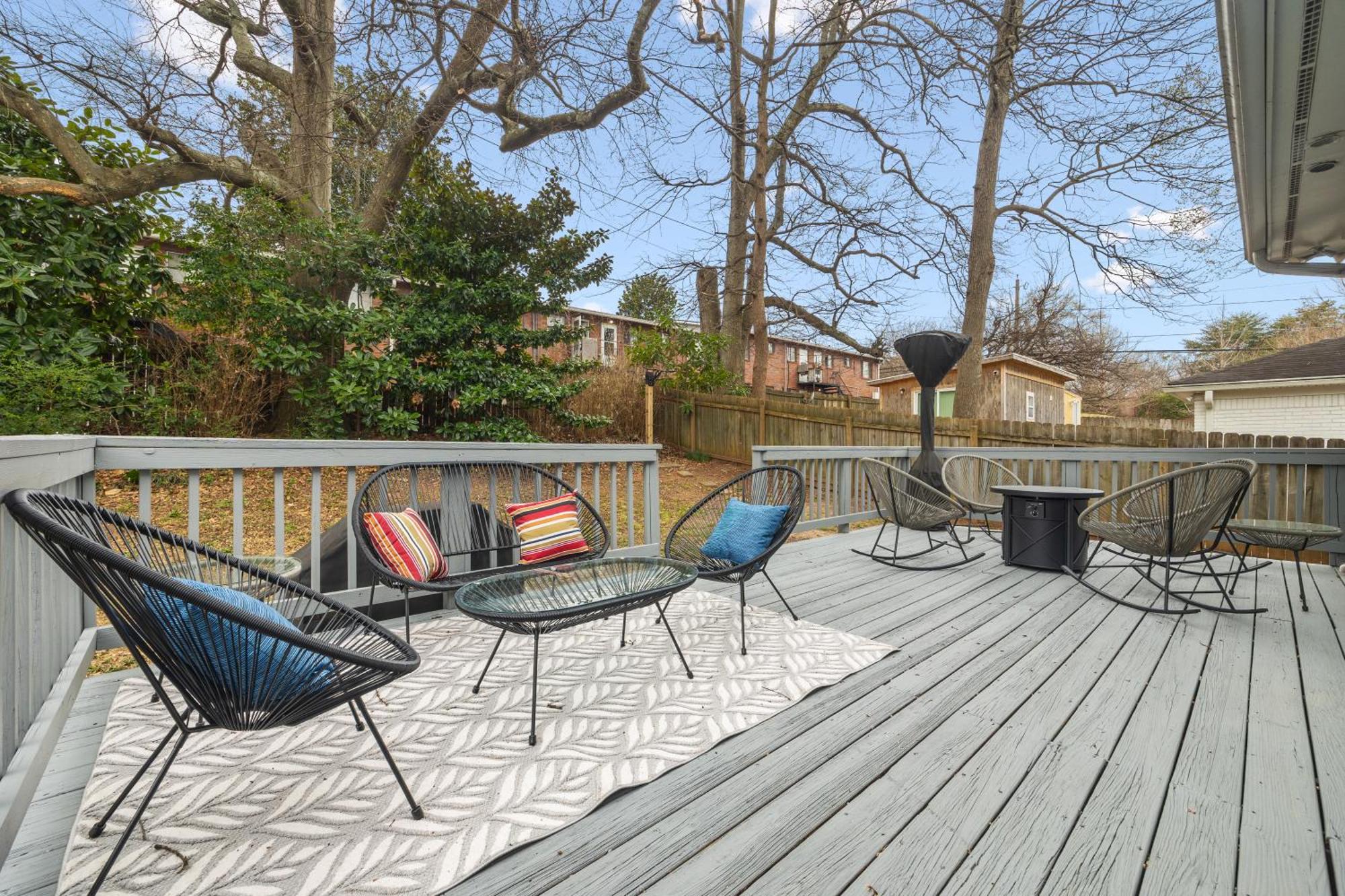 Perfect In-town Location! Kingbed, Bbq And Parking Atlanta