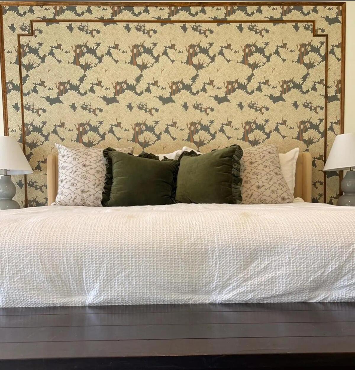 Two Cozy Homes Near Gwcc & Mercedes Benz - Sleeps 15 Holiday home Atlanta