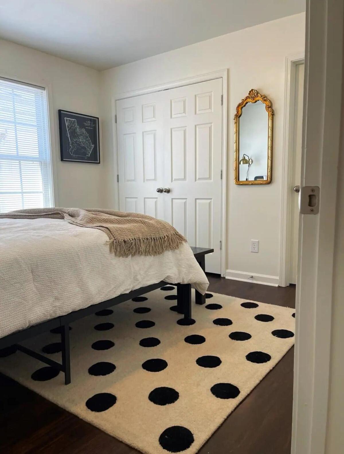 Two Cozy Homes Near Gwcc & Mercedes Benz - Sleeps 15 Holiday home Atlanta
