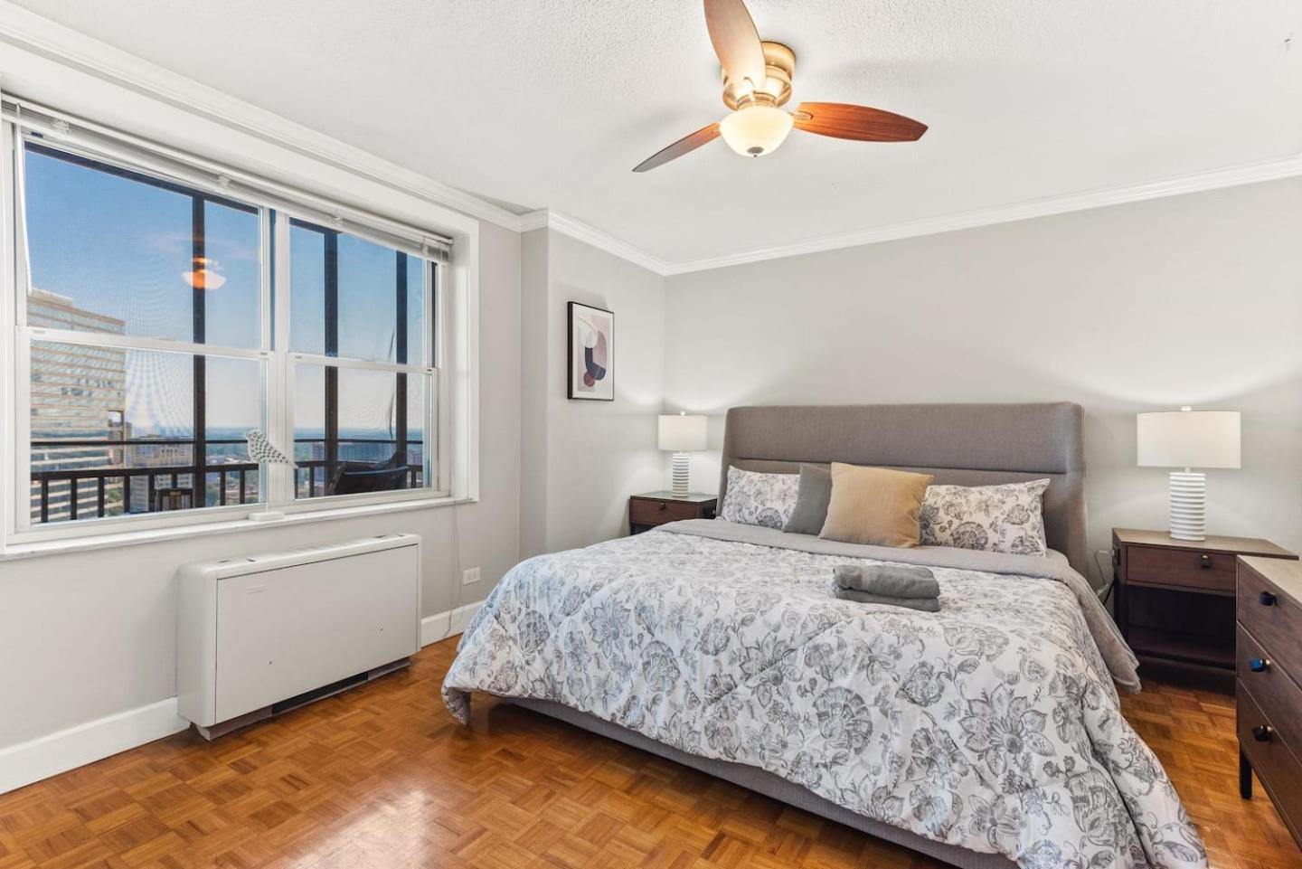 Skyline Serenity 1 Bdrm Stunning Views *