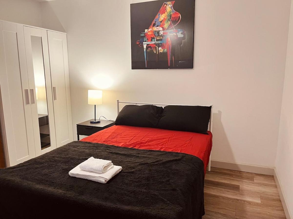Apartment Comfortable 2 Bedroom Near Downtown Atl Sleeps 6 Free Parking Atlanta