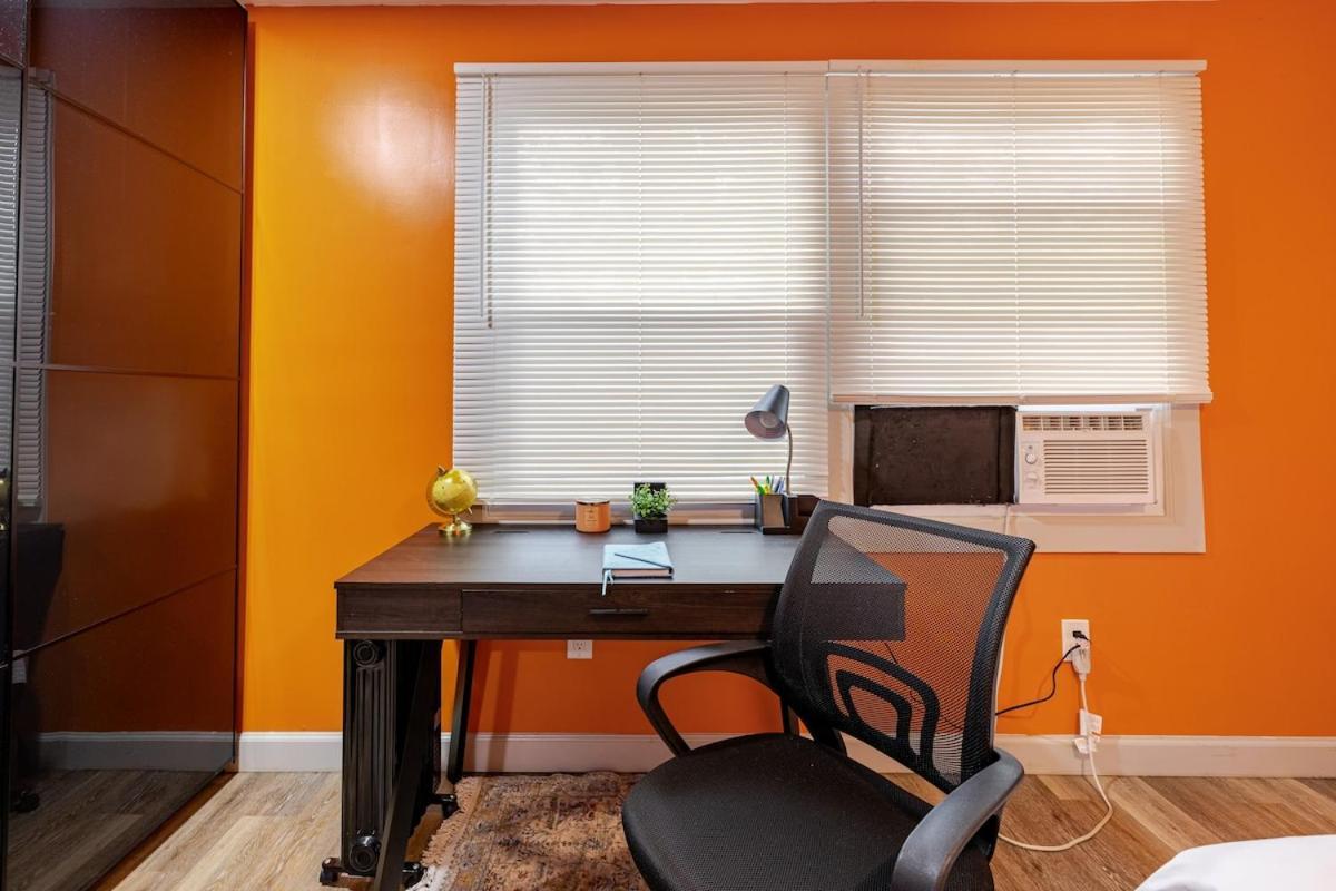 Apartment Comfortable 2 Bedroom Near Downtown Atl Sleeps 6 Free Parking Atlanta