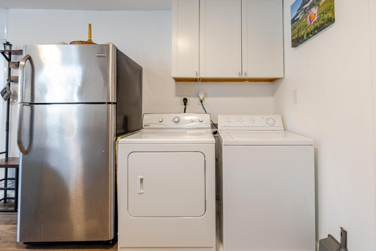 Comfortable 2 Bedroom Near Downtown Atl Sleeps 6 Free Parking Atlanta