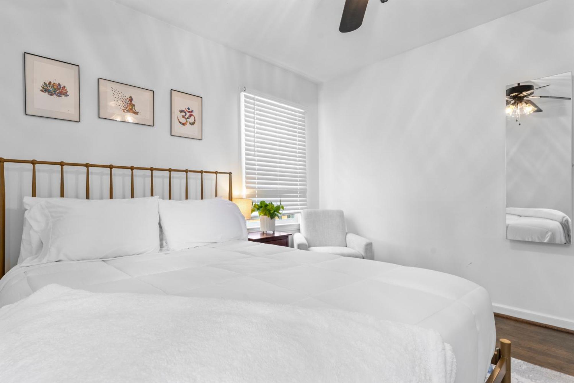 Second Home - 3 Bed 2 Bath 8 Minutes From Airport Atlanta