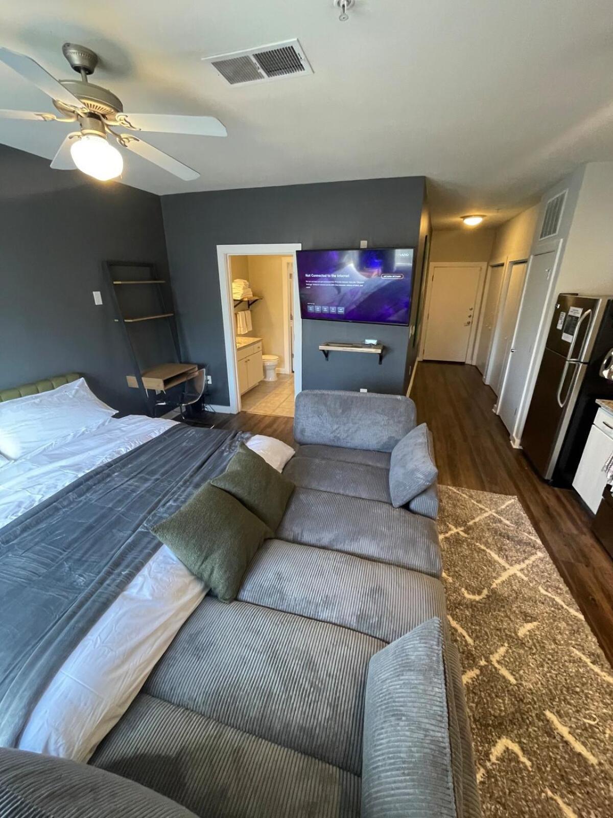 King Bed, Walk To Beltline Inman Park, Pets Welcome