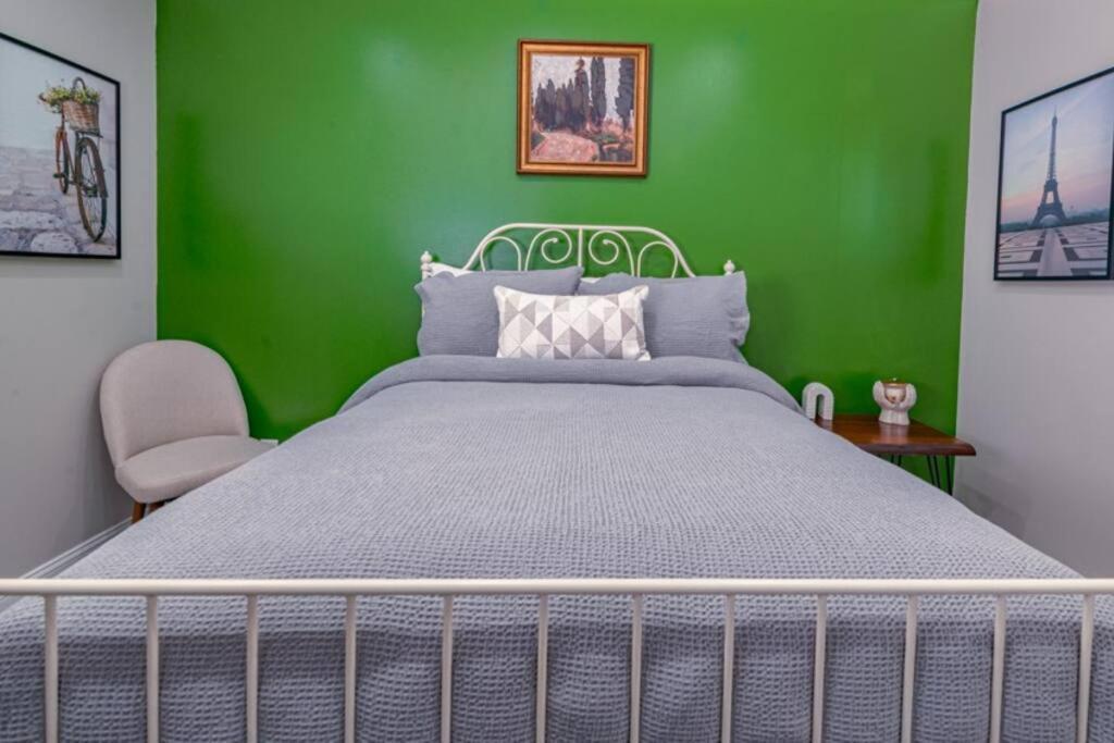 Spacious Family/friends Getaway Atlanta