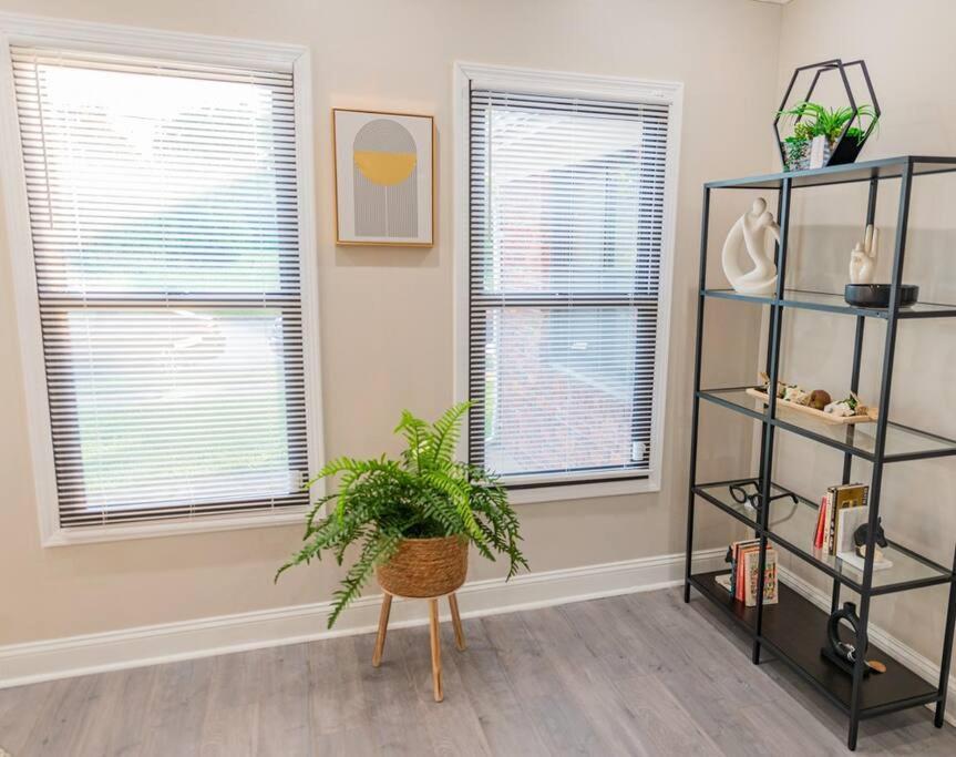 Spacious Family/friends Getaway Atlanta