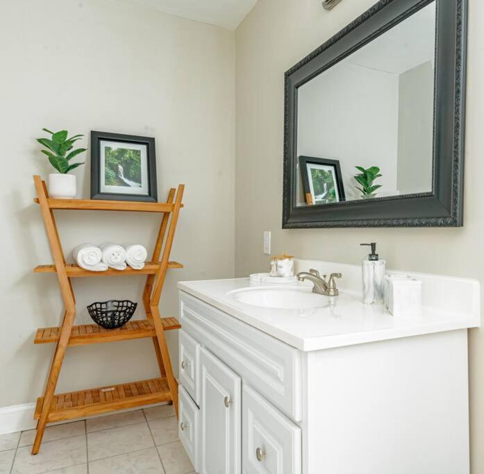 Spacious Family/friends Getaway * Atlanta