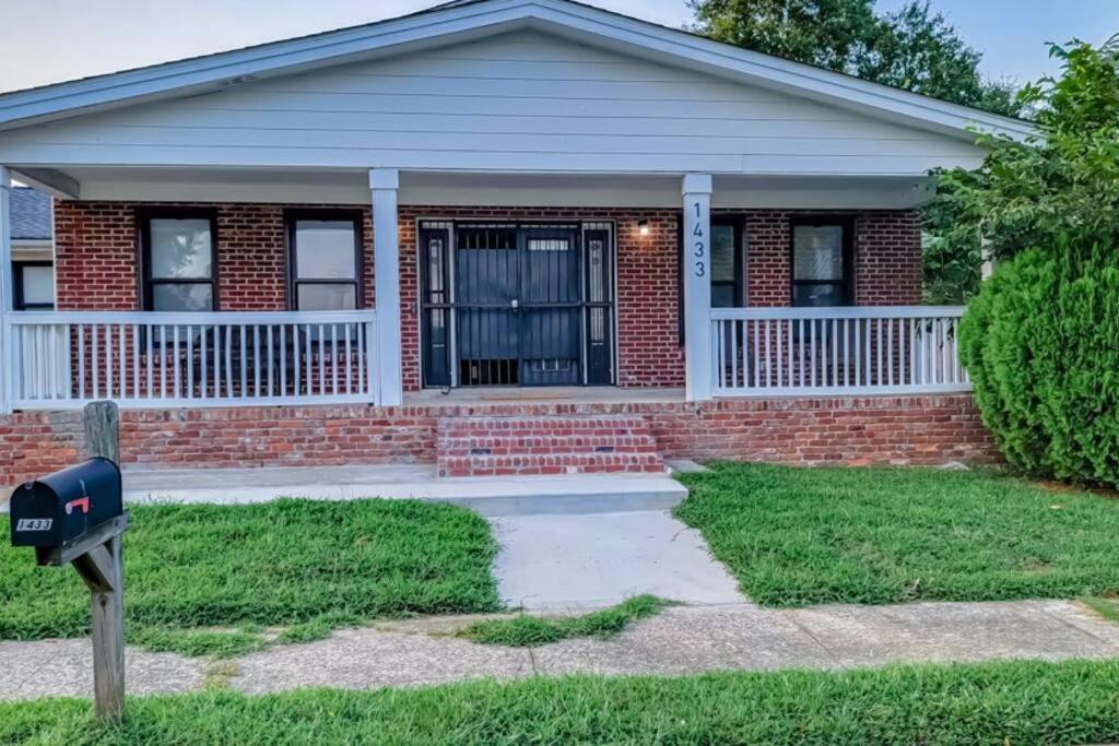 Spacious Family/friends Getaway Holiday home Atlanta