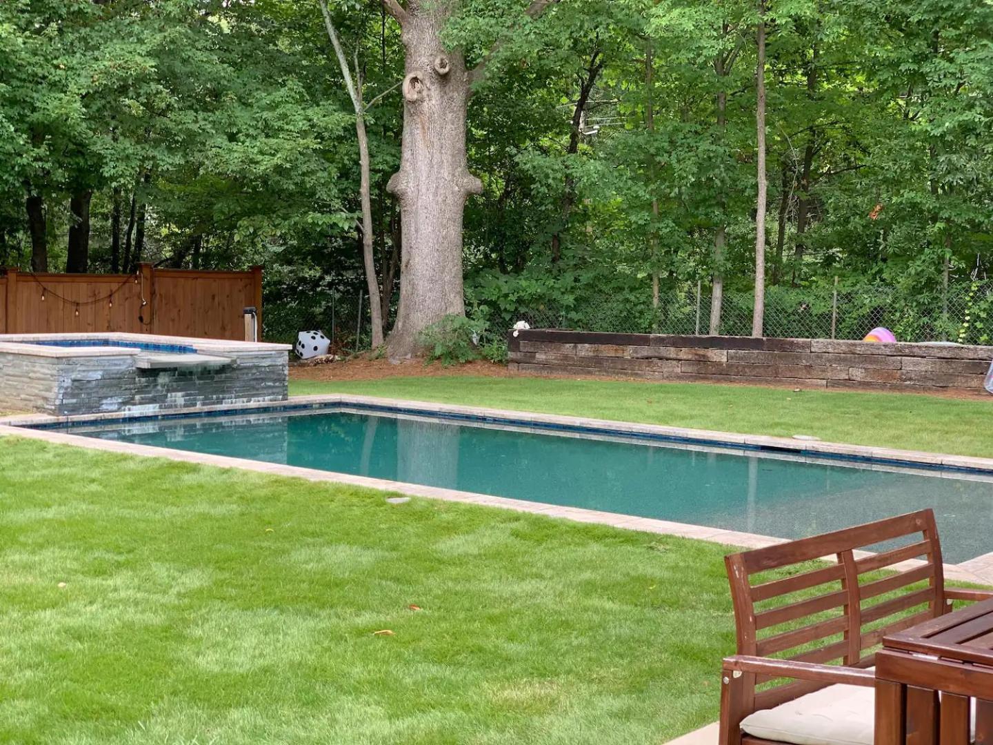 Holiday home Large New Luxury With Heated Pool And
