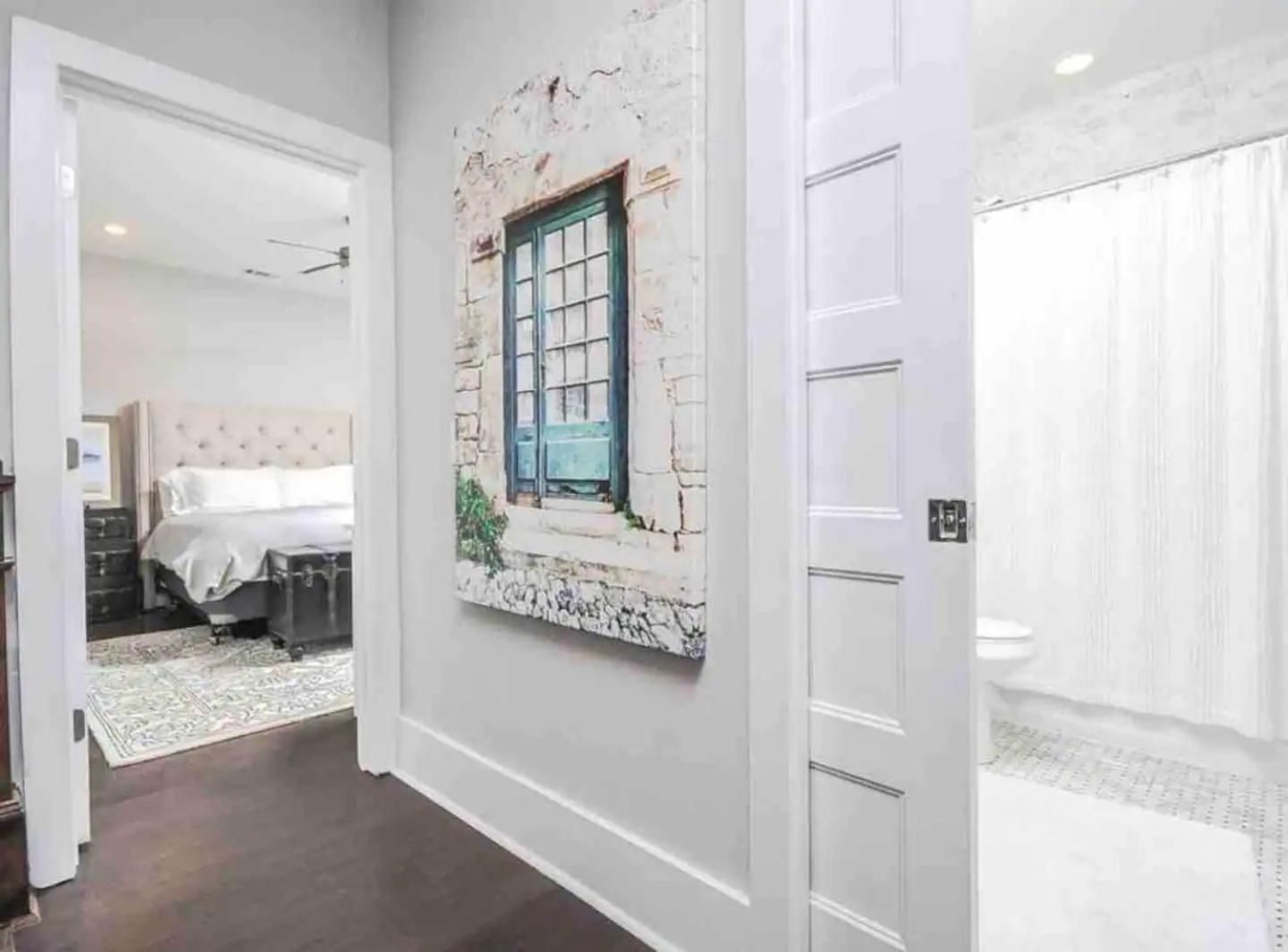 Large New Luxury With Heated Pool And