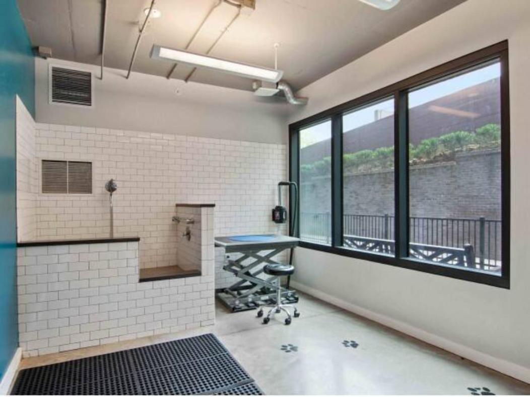 Blue Luxe-highrise, Balcony, Year-round Pool, View! *