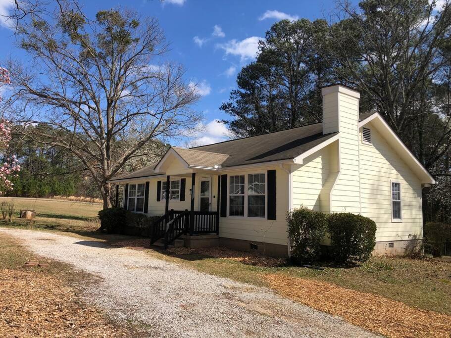 Holiday home Beautiful Near Atlanta's Airport!