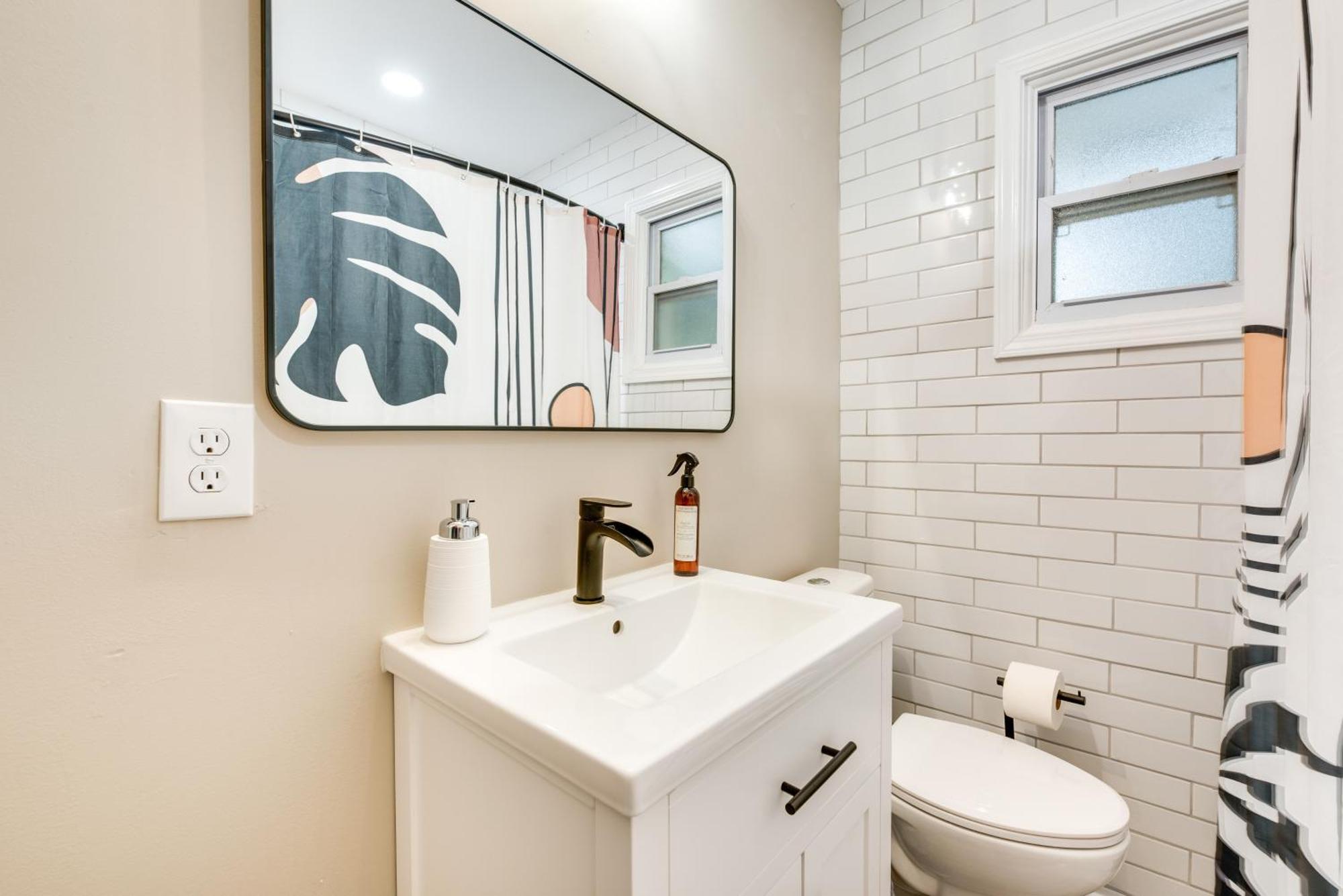 Modern Vacation Near Downtown! Apartment Atlanta