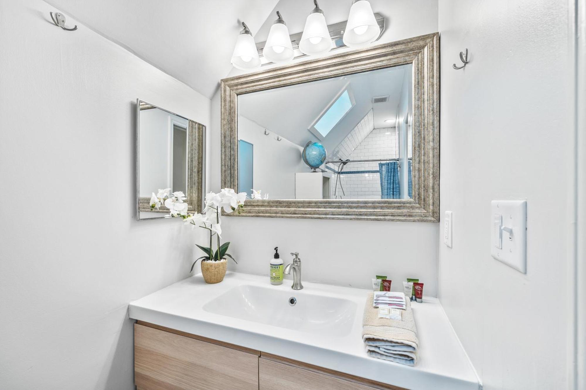 Cozy 4br 2ba Near Inman Park Atlanta