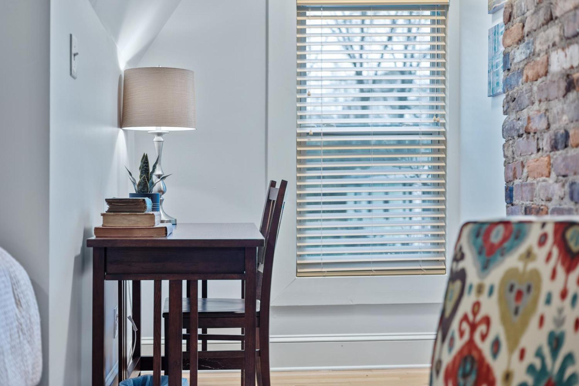 Cozy 4br 2ba Near Inman Park Holiday home