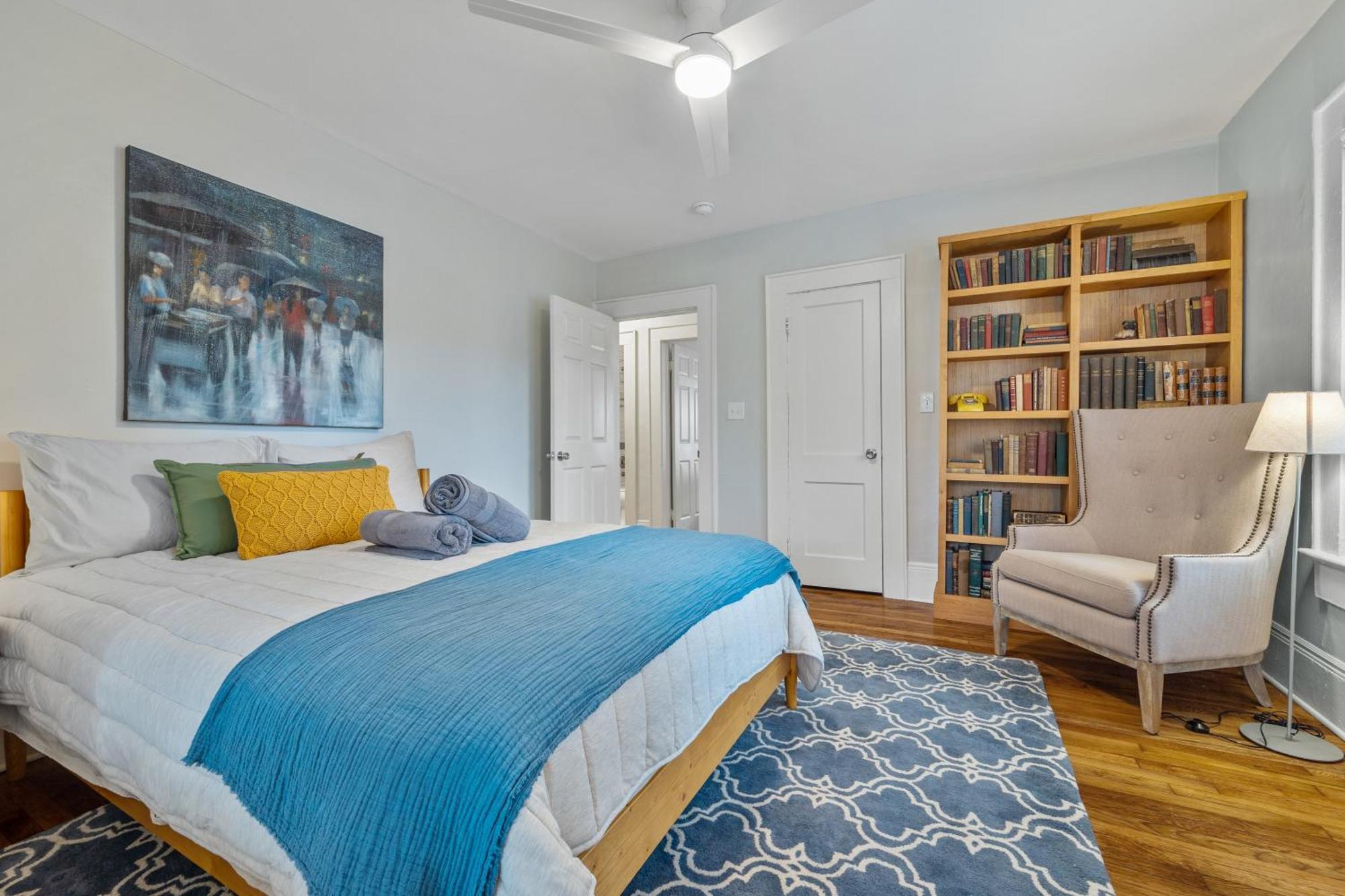 Cozy 4br 2ba Near Inman Park Holiday home *