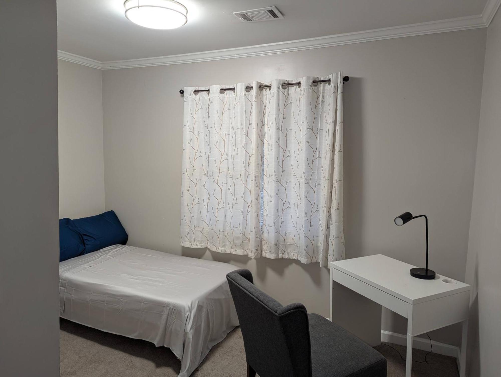 Peaceful Getaway Close To Hub *
