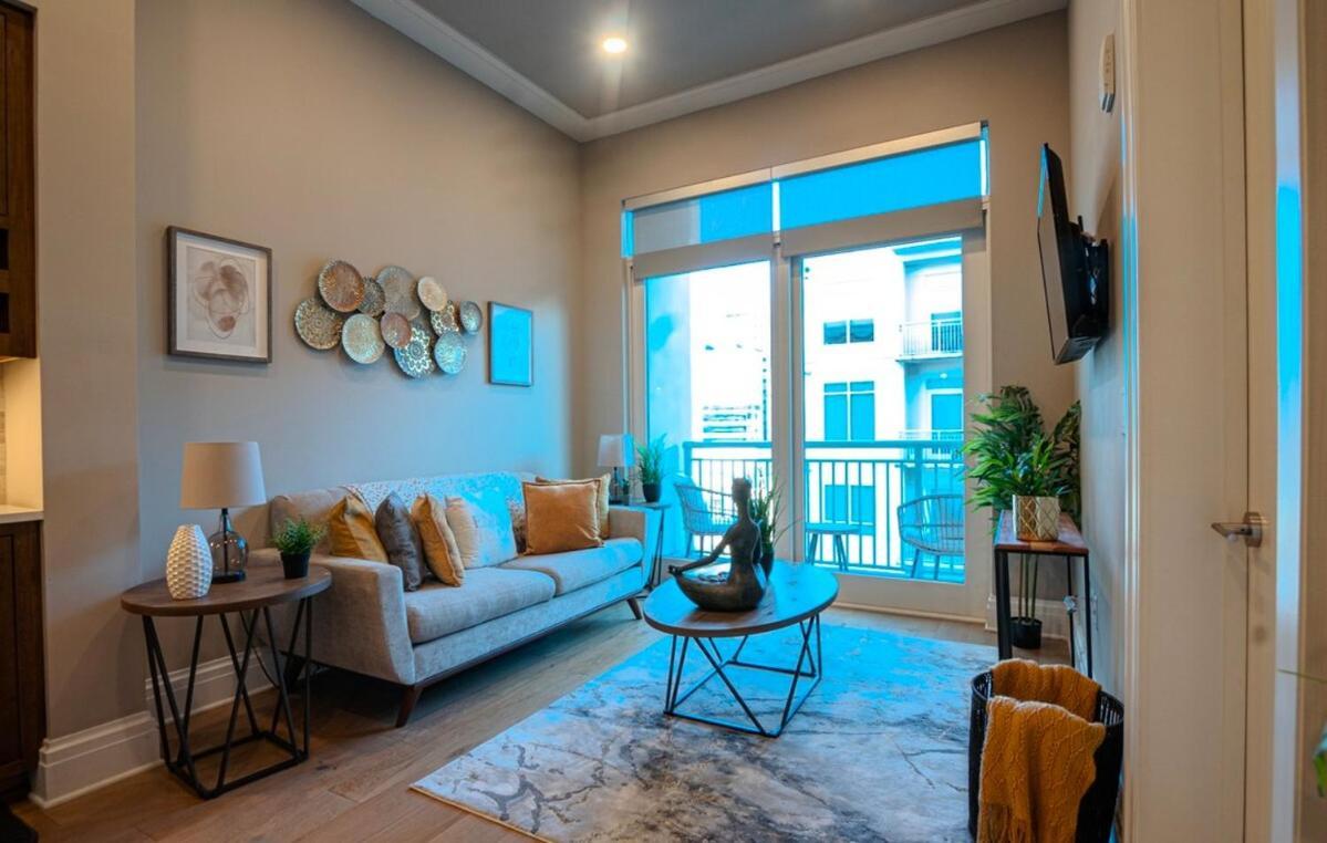 Apartment Abode In The Atlanta