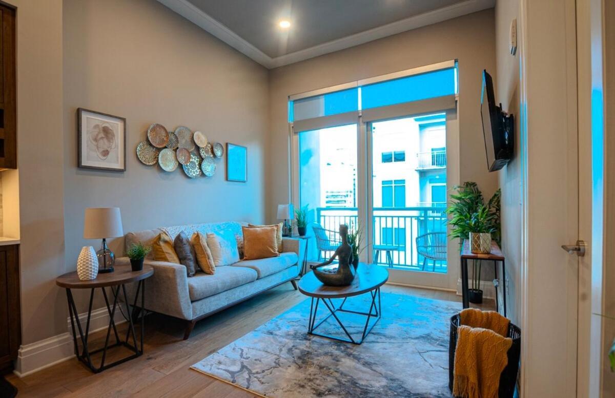 Apartment Abode In The Atlanta