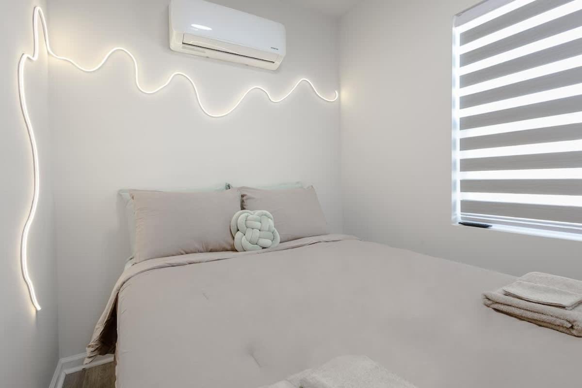 Spacious Tiny By Airport-free Prkng-fast Wifi Holiday home Atlanta