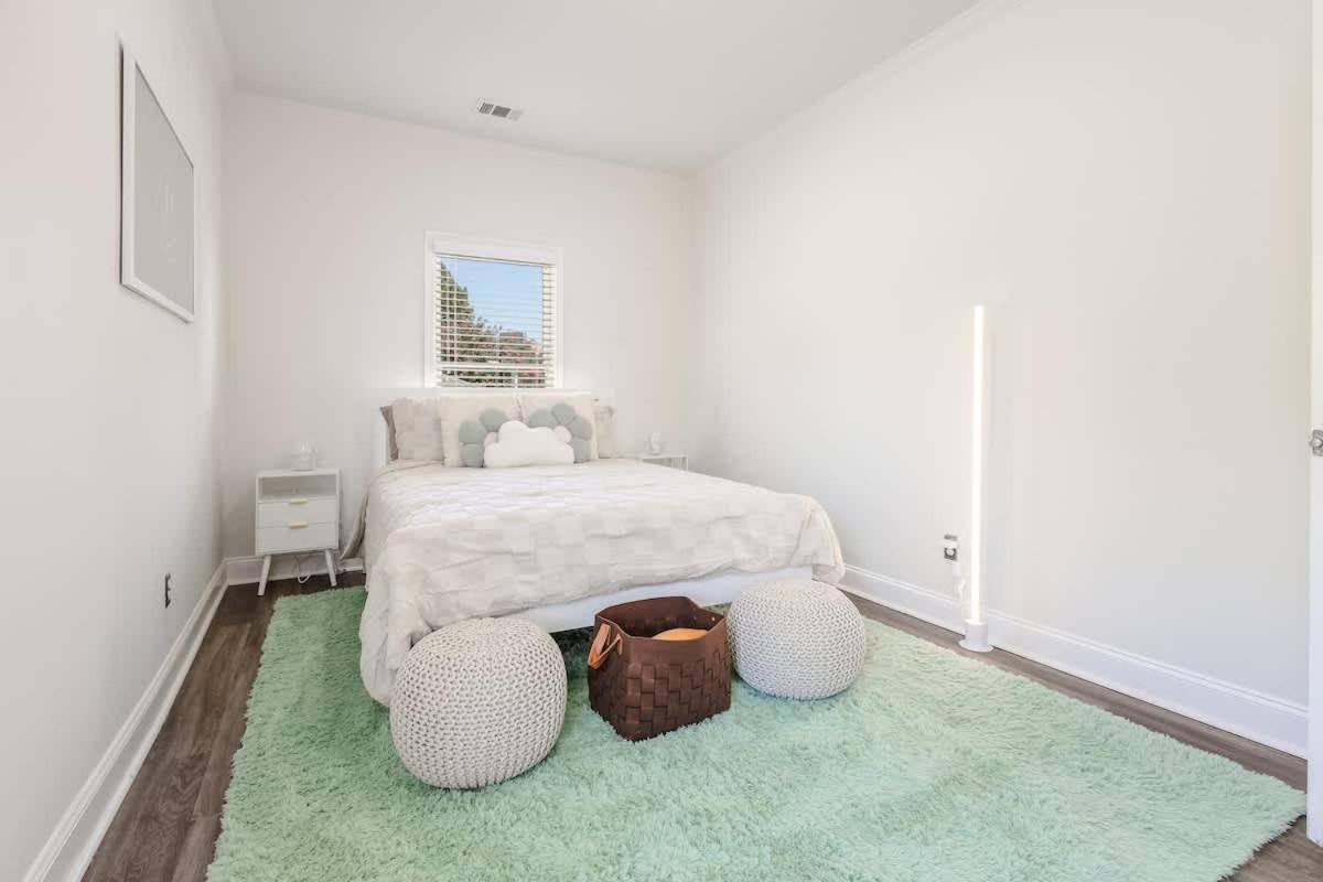 Stylish Family Downtown-bigrooms-freeparking-central Holiday home *