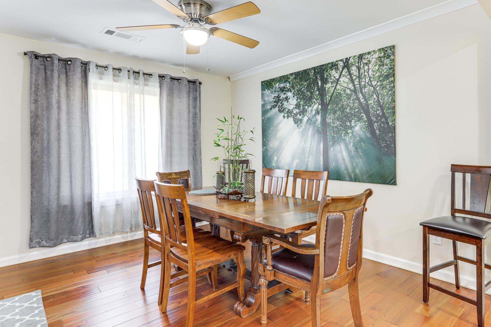 12 Mi To Dtwn With Patio And Grill! Holiday home Atlanta