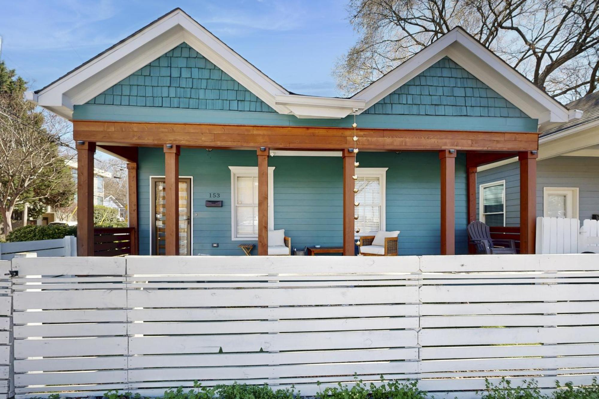 Blue Skies Over Randolph St. Holiday home Atlanta