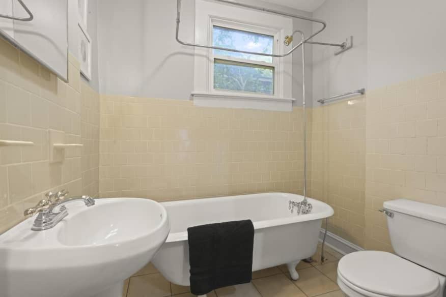 Midtown 2br Near Dt And G Aquarium Holiday home *