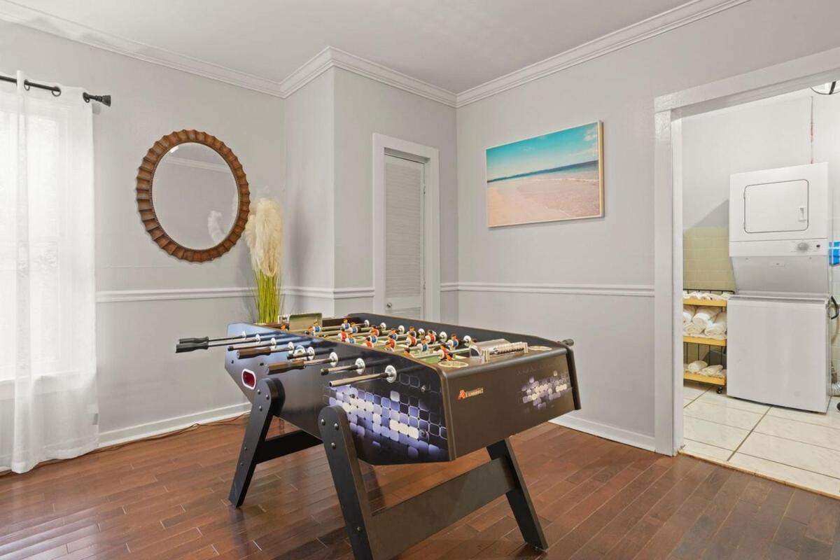 Midtown 2br Near Dt And G Aquarium *