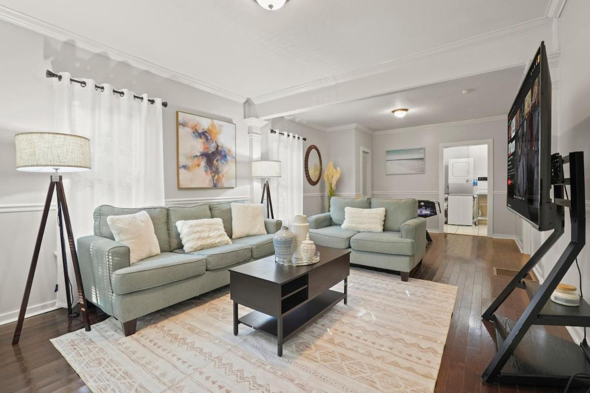 Midtown 2br Near Dt And G Aquarium
