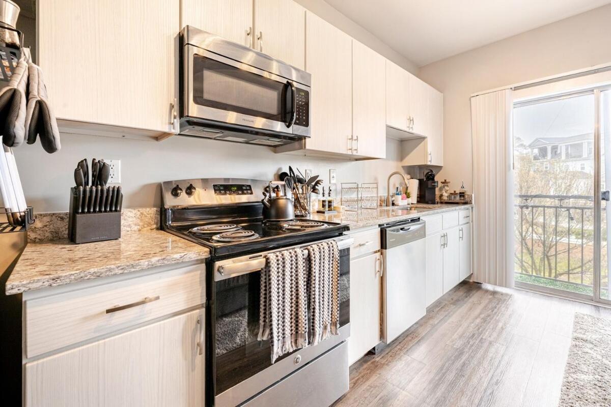 Apartment King Bed, Walk To Beltline Inman Park, Pets Welcome Atlanta