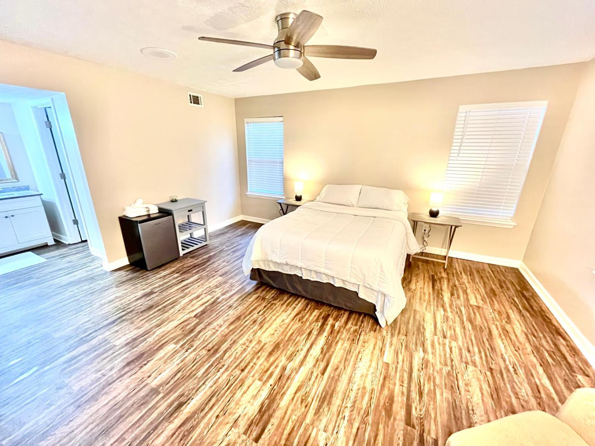 Apartment Rooms By Month Atlanta *