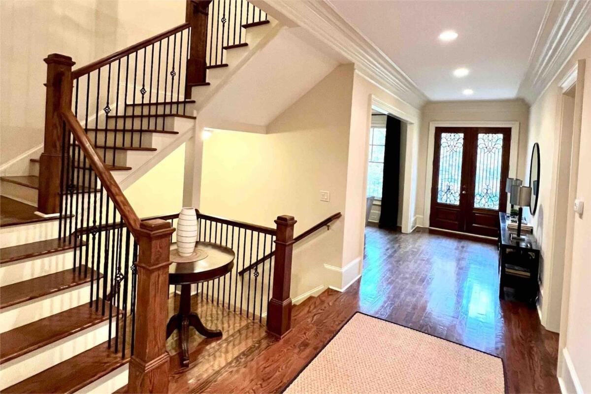 Villa Luxury Buckhead Executive Oasis For Family Or Work