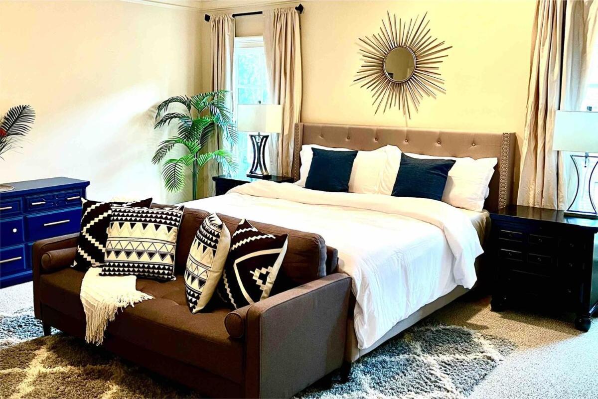 Villa Luxury Buckhead Executive Oasis For Family Or Work Atlanta