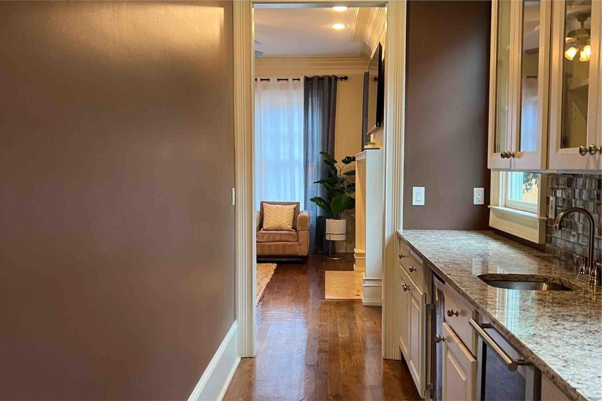 Luxury Buckhead Executive Oasis For Family Or Work *