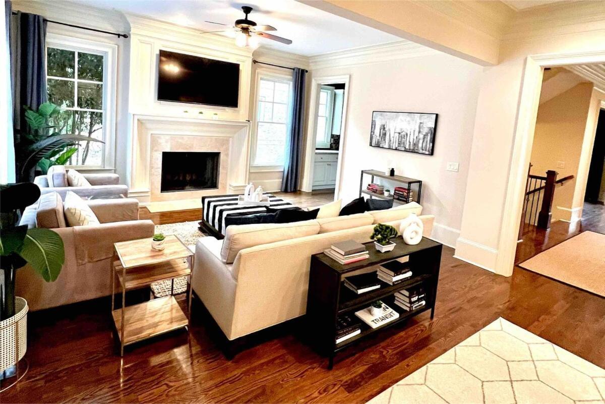 Luxury Buckhead Executive Oasis For Family Or Work Villa *