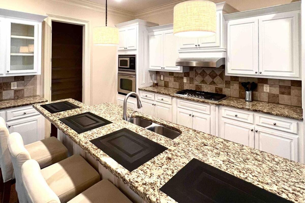 Luxury Buckhead Executive Oasis For Family Or Work Villa Atlanta