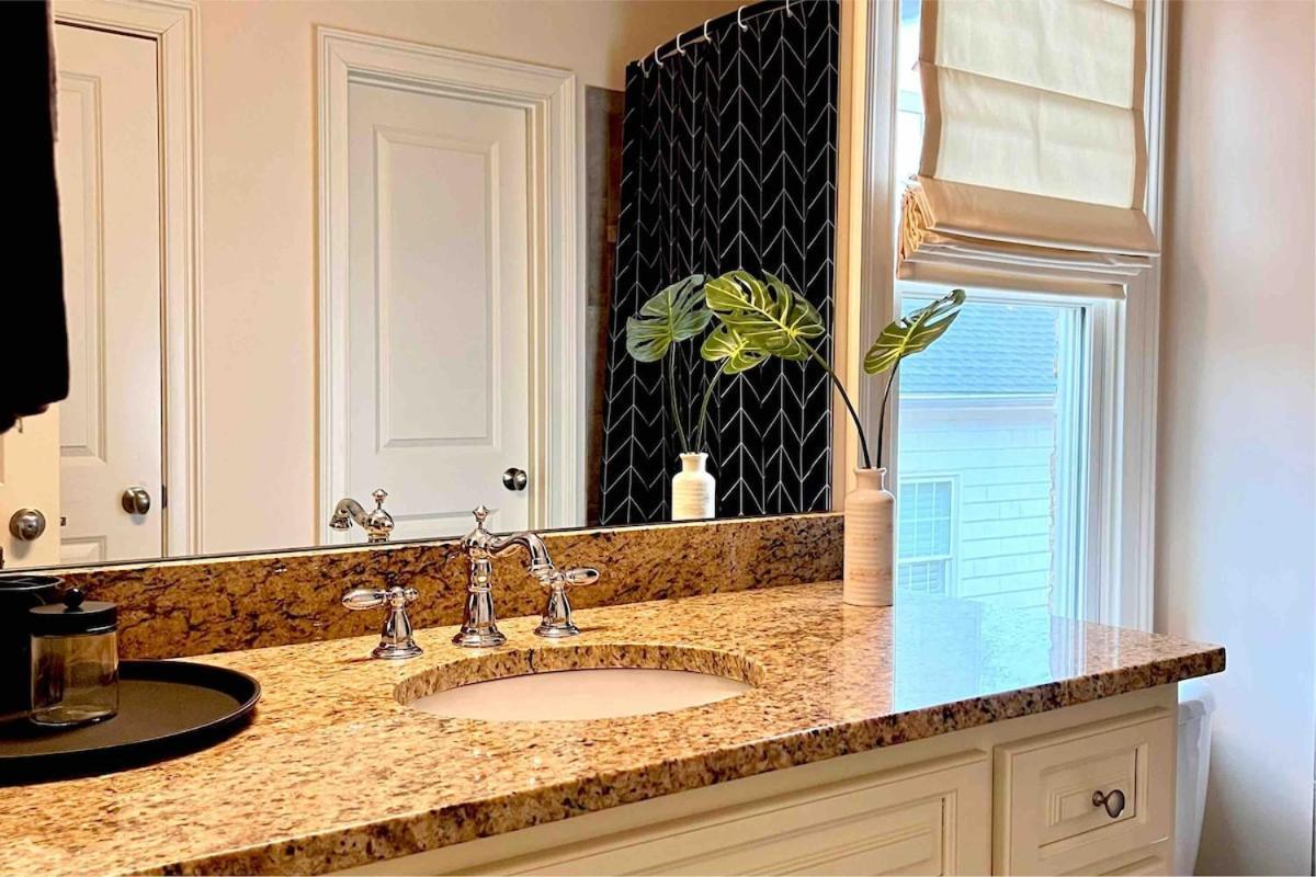 Luxury Buckhead Executive Oasis For Family Or Work * Atlanta