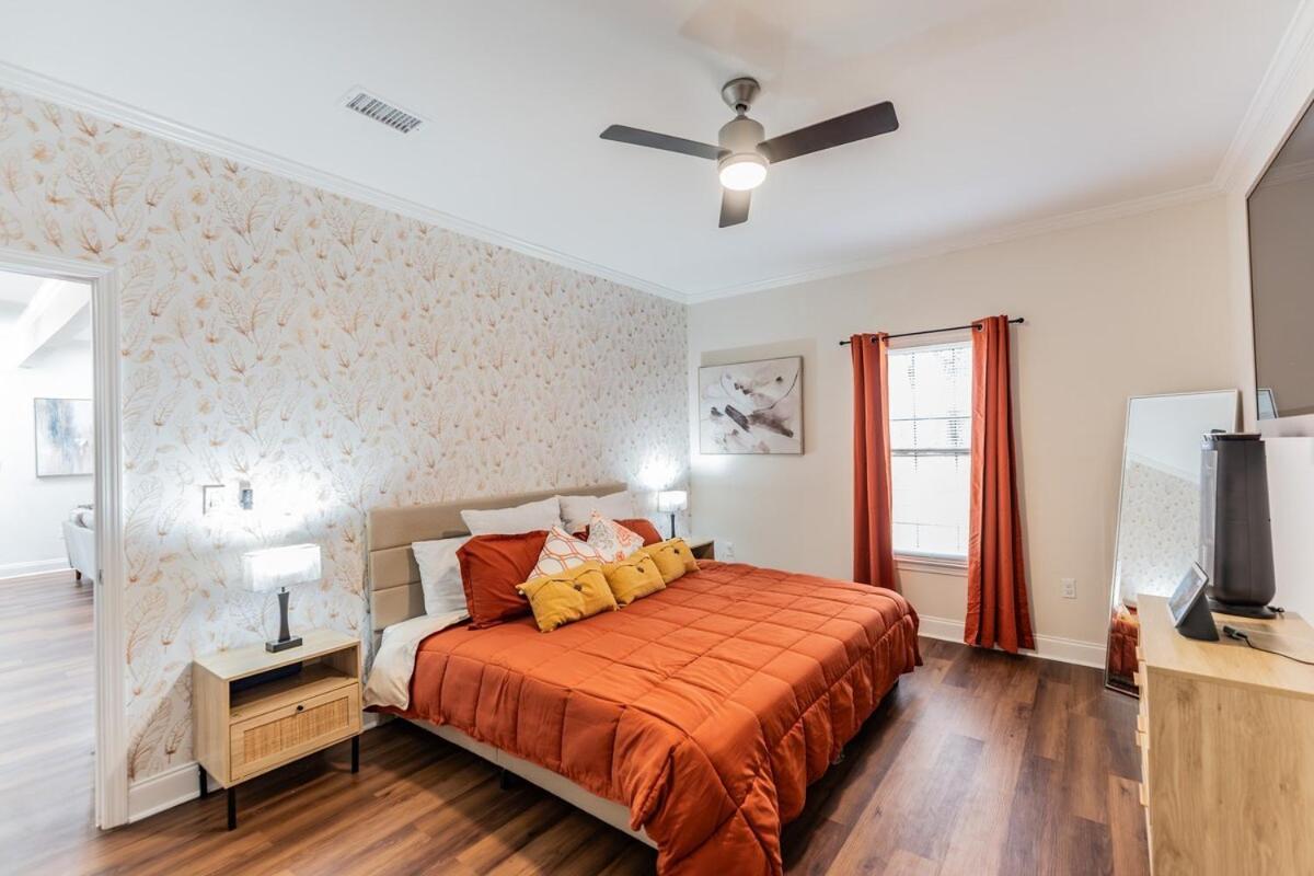 Holiday home Modern 5 Bedroom - 2 Miles To Zoo And Aquarium Atlanta