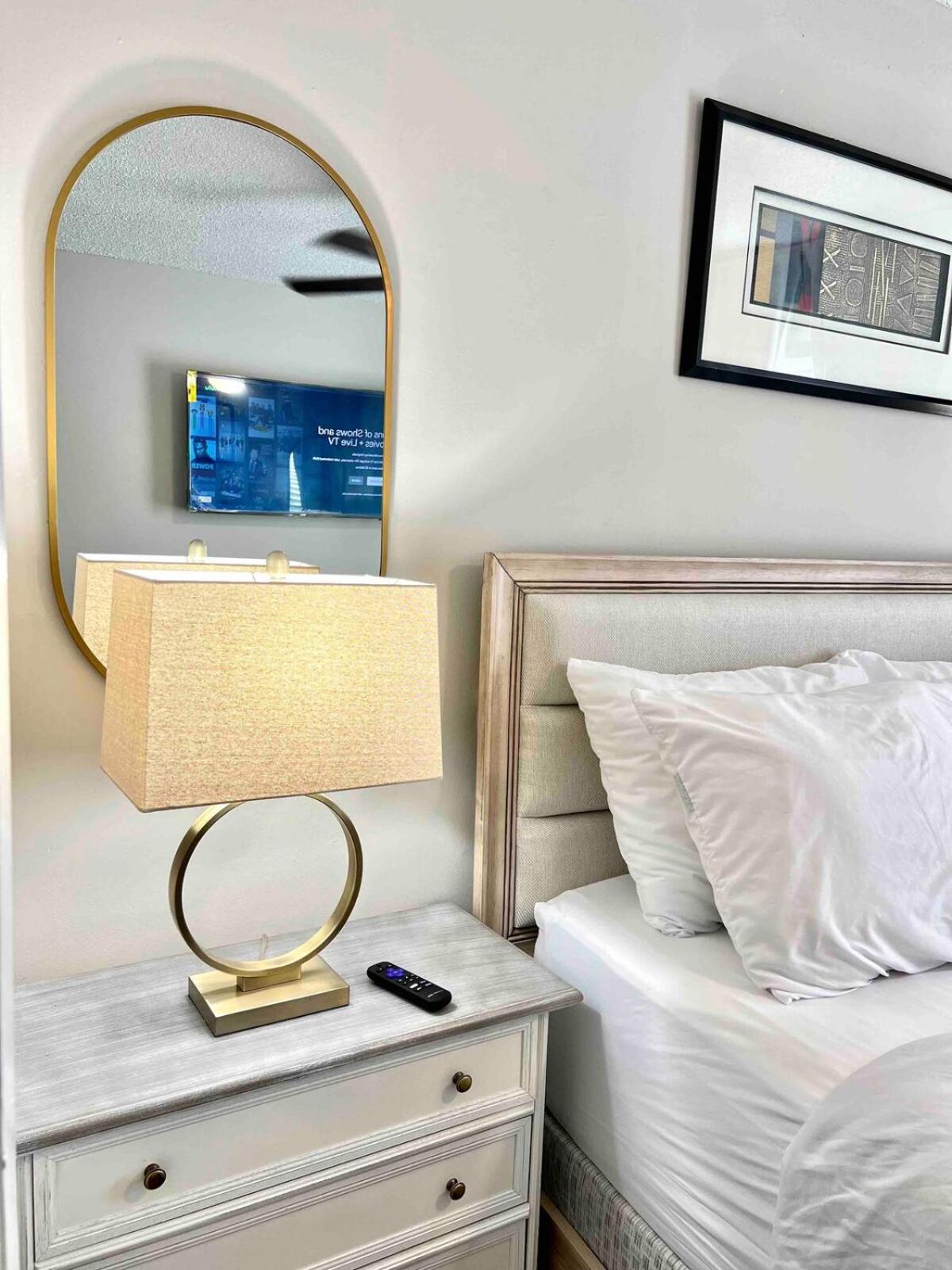 Glamorous 2bed Minutes To Braves Stadium Apartment *