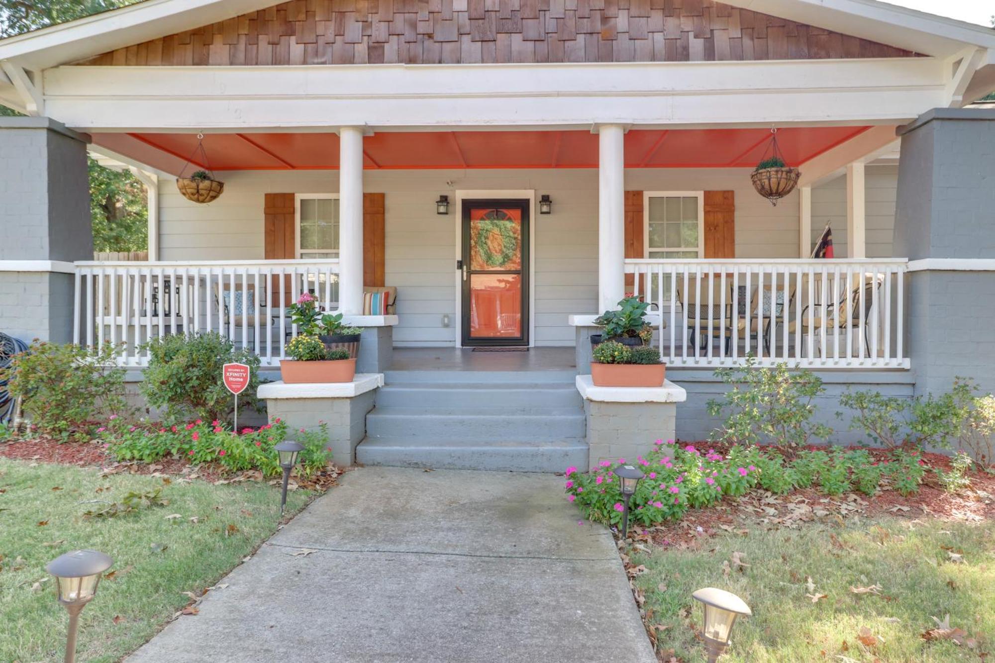 Updated With Backyard, 10mi To Dtwn *