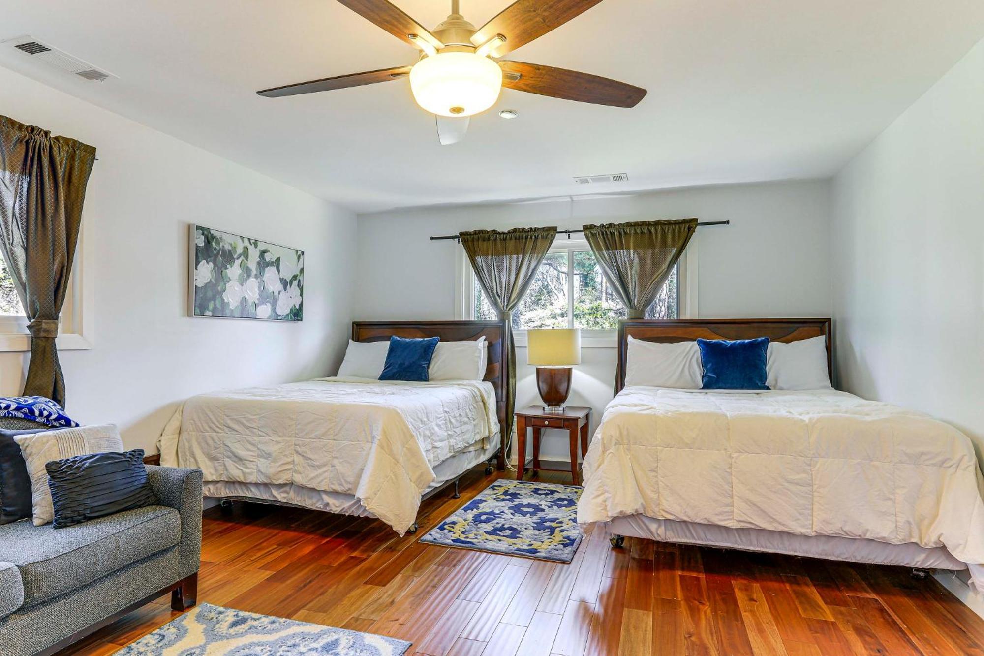 Holiday home 12 Mi To Dtwn With Patio And Grill! Atlanta