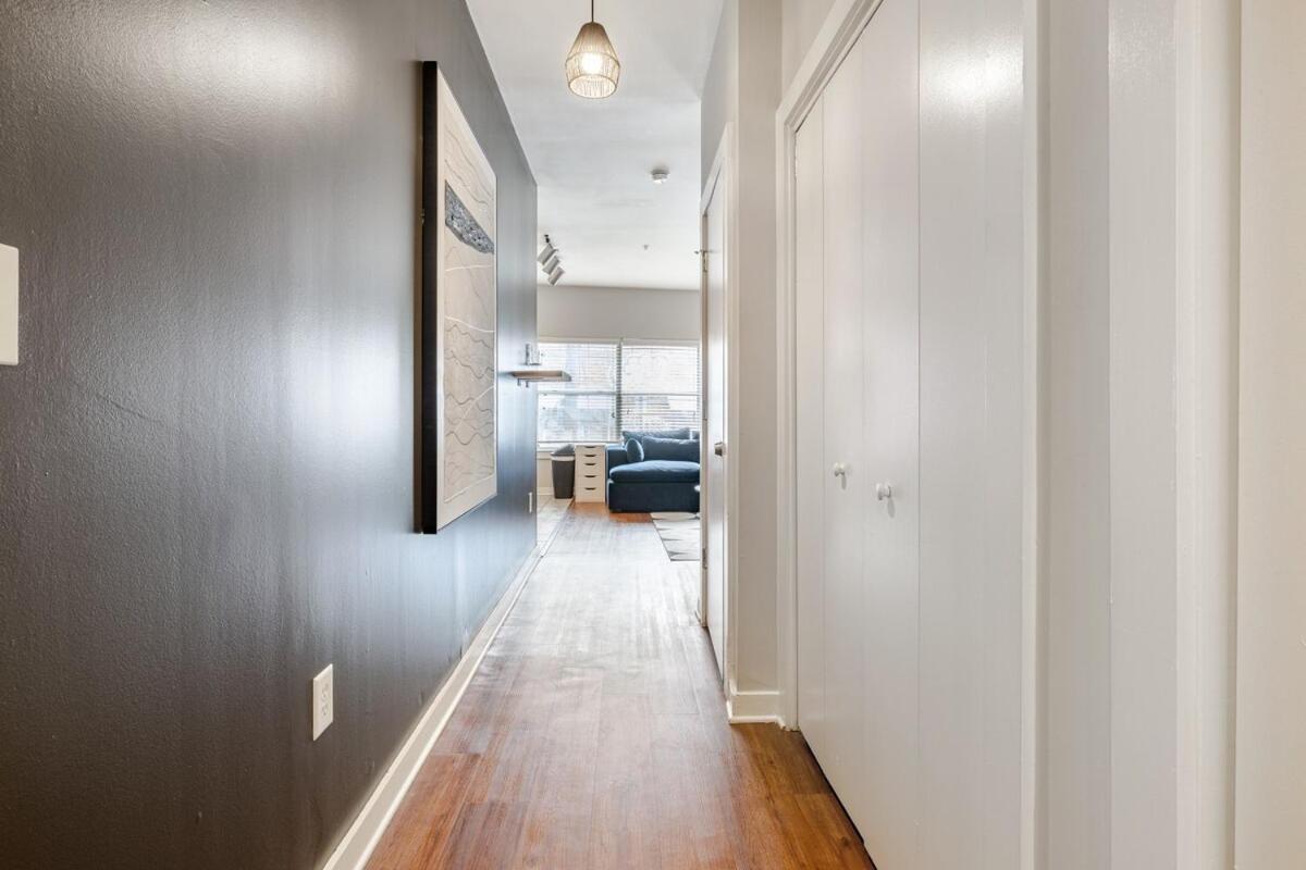 Studio Apt King Bed, Beltline Eastside Trail - Pets Welcome! * Atlanta