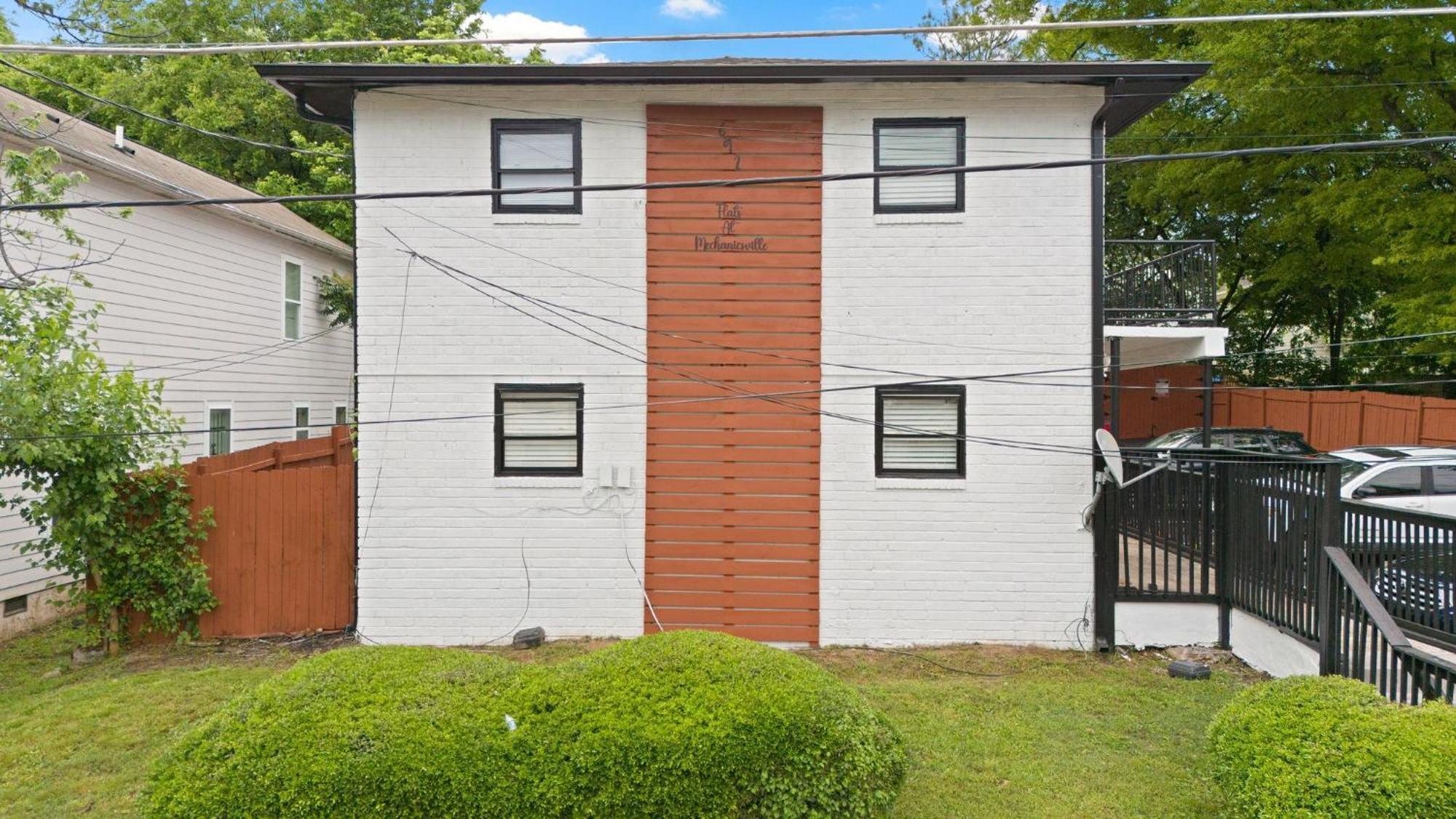 Multiplex Unit Free Parking Mechanicsville *