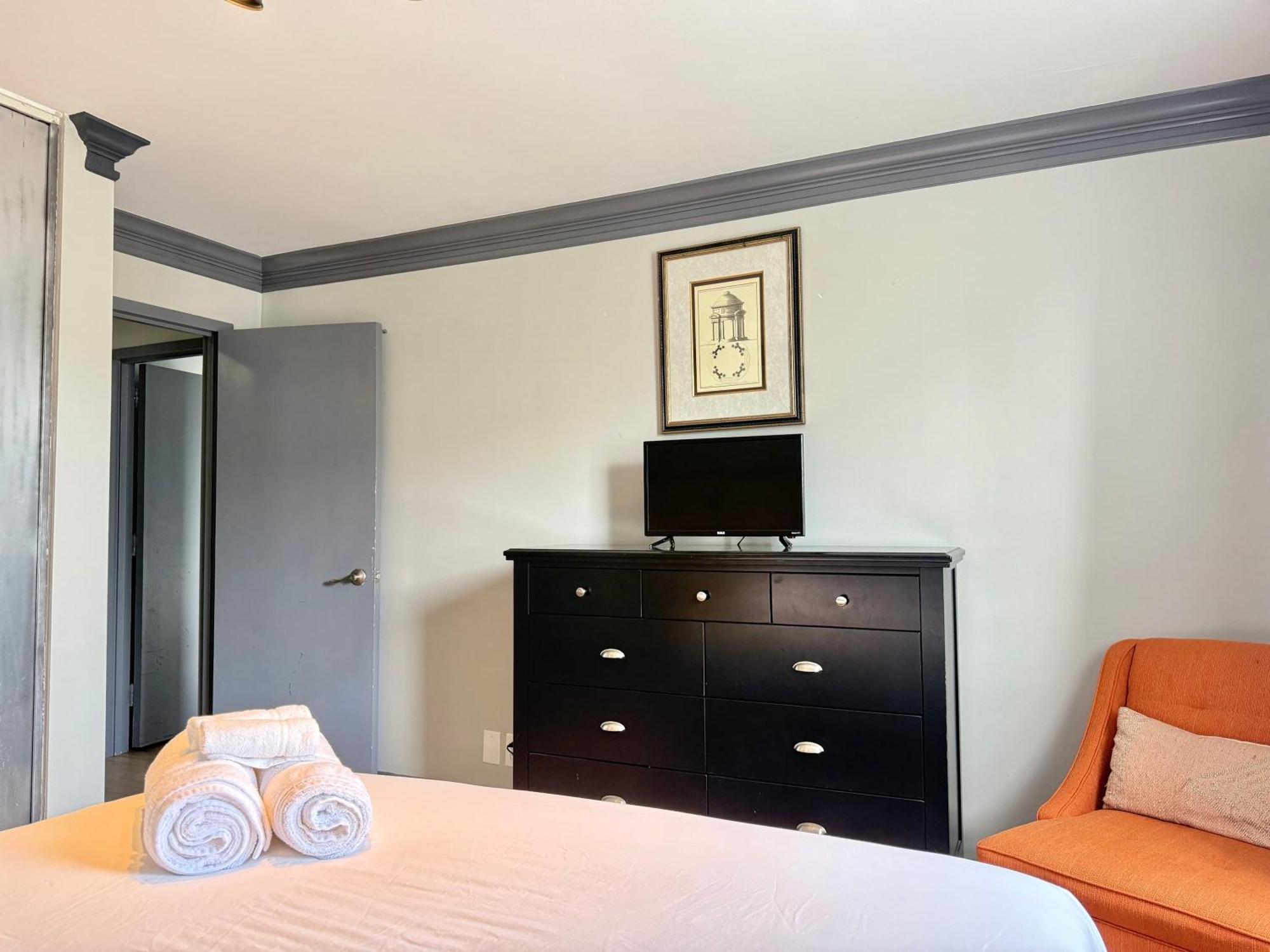 Downtown 24h Concierge 3 Bds 2br Onsite Parking Lm706 * Atlanta